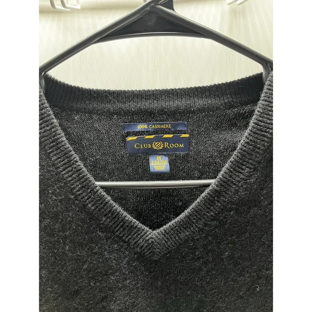 Club Room Medium M Estate Cashmere Sweater V Neck Black‎ Preppy Business